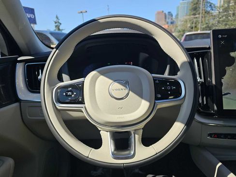 New 2026 Volvo XC60 T8 Ultra w/ Protection Package Premier AWD/4WD image 22