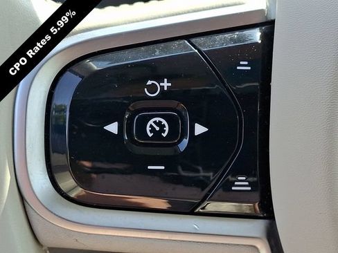 Certified 2024 Volvo XC90 B5 Plus w/ Protection Package Premier AWD/4WD image 25
