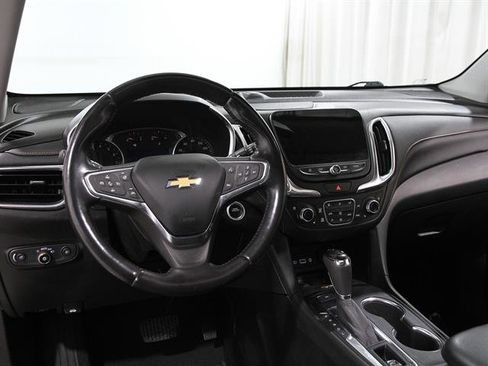 Used 2021 Chevrolet Equinox Premier image 6