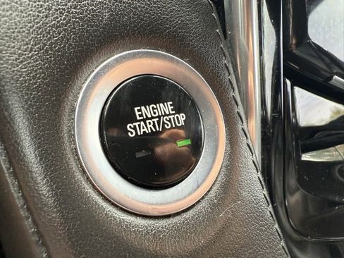 Used 2017 Cadillac Escalade ESV Platinum image 23