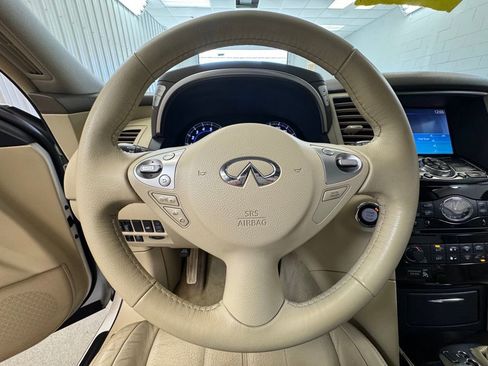 Used 2014 INFINITI QX70 2WD w/ Premium Package image 33