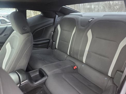 Used 2022 Chevrolet Camaro LT image 18