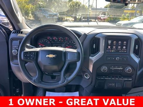 Certified 2024 Chevrolet Silverado 1500 Custom image 17