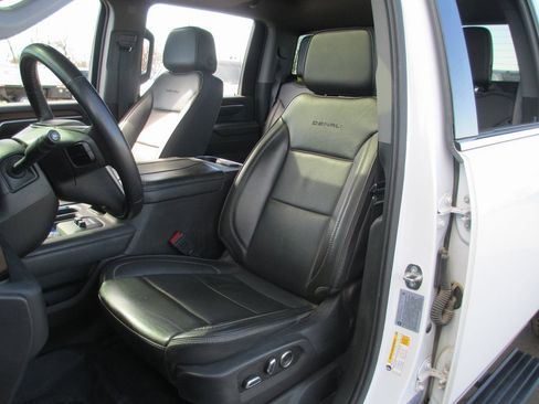 Certified 2024 GMC Sierra 2500 Denali w/ Denali Reserve Package image 19