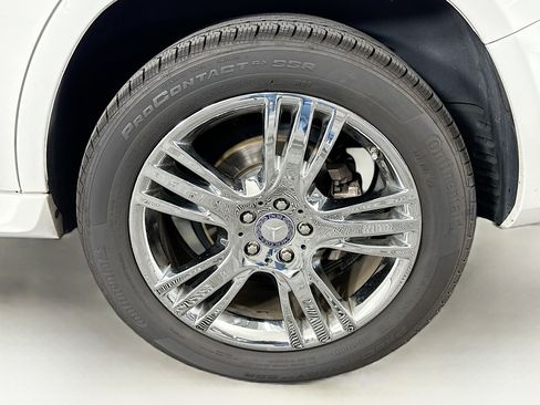 Used 2015 Mercedes-Benz GLK 250 BlueTEC 4MATIC image 11