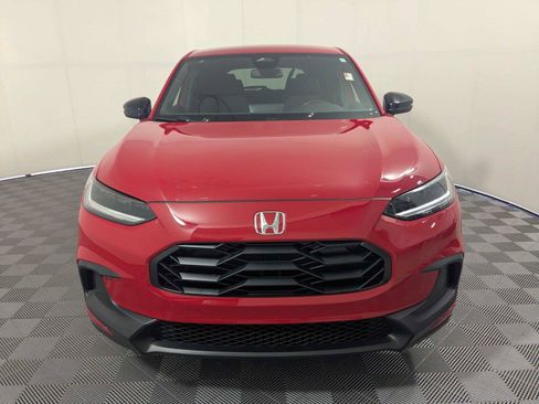 Used 2023 Honda HR-V Sport image 3