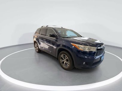 Used 2016 Toyota Highlander XLE w/ Protection Package #3