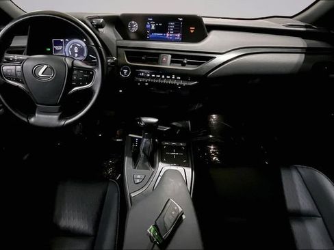Used 2019 Lexus UX 250h w/ Accessory Package 2 AWD/4WD image 16