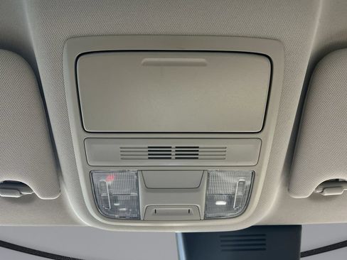 Used 2021 Honda Accord Hybrid image 37