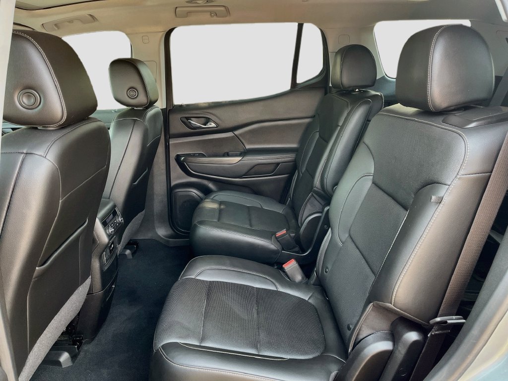 Used 2023 GMC Acadia SLT w/ Technology Package AWD/4WD image 26