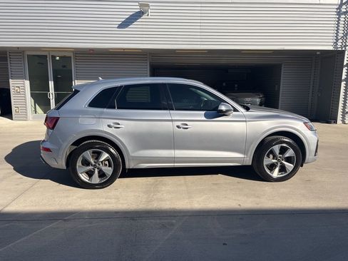 Used 2022 Audi Q5 2.0T Premium Plus image 4