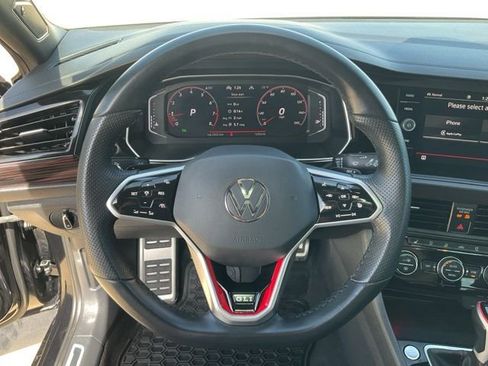 Used 2024 Volkswagen Jetta GLI Autobahn image 10