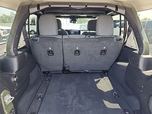 Used 2024 Jeep Wrangler Sahara image 10