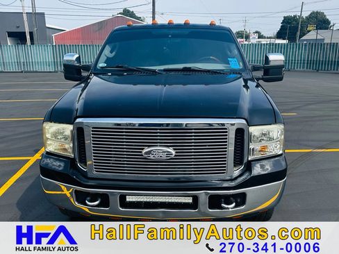 Used 2006 Ford F350 Lariat RWD image 8