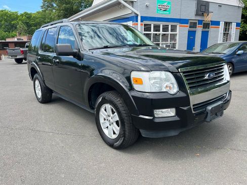 Used 2010 Ford Explorer XLT RWD image 7