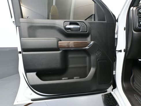 Used 2021 Chevrolet Silverado 1500 RST image 20