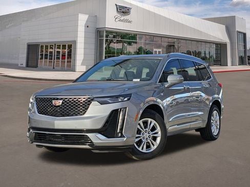 New 2025 Cadillac XT6 Luxury image 1