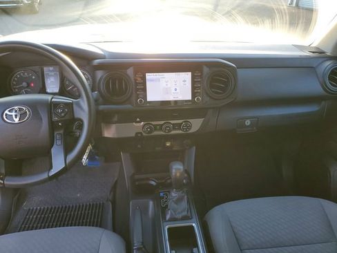 Used 2021 Toyota Tacoma SR w/ SR Convenience Package image 13