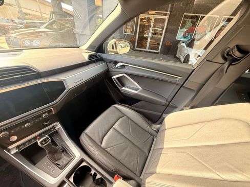 Used 2019 Audi Q3 2.0T Premium image 28