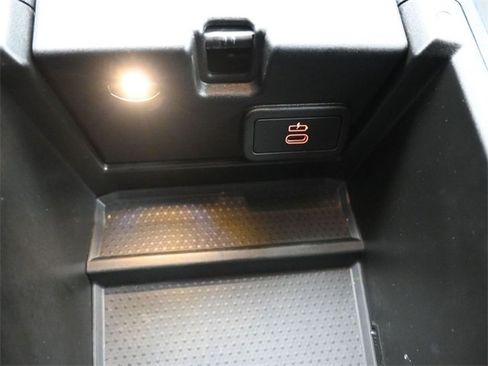 Used 2023 BMW M440i xDrive Gran Coupe w/ Premium Package image 9