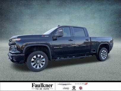 Used 2024 Chevrolet Silverado 2500 Custom w/ Custom Value Package