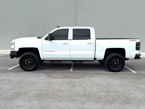 Used 2016 Chevrolet Silverado 1500 LT w/ All Star Edition AWD/4WD image 2