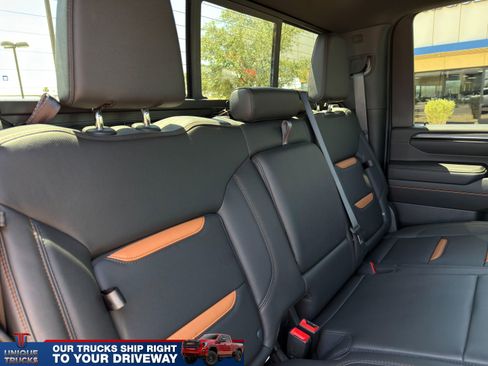 Used 2025 GMC Sierra 3500 AT4 w/ AT4 Premium Plus Package AWD/4WD image 29