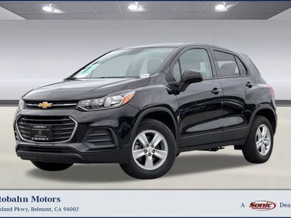 Used 2022 Chevrolet Trax LS w/ Tint and Cruise Package