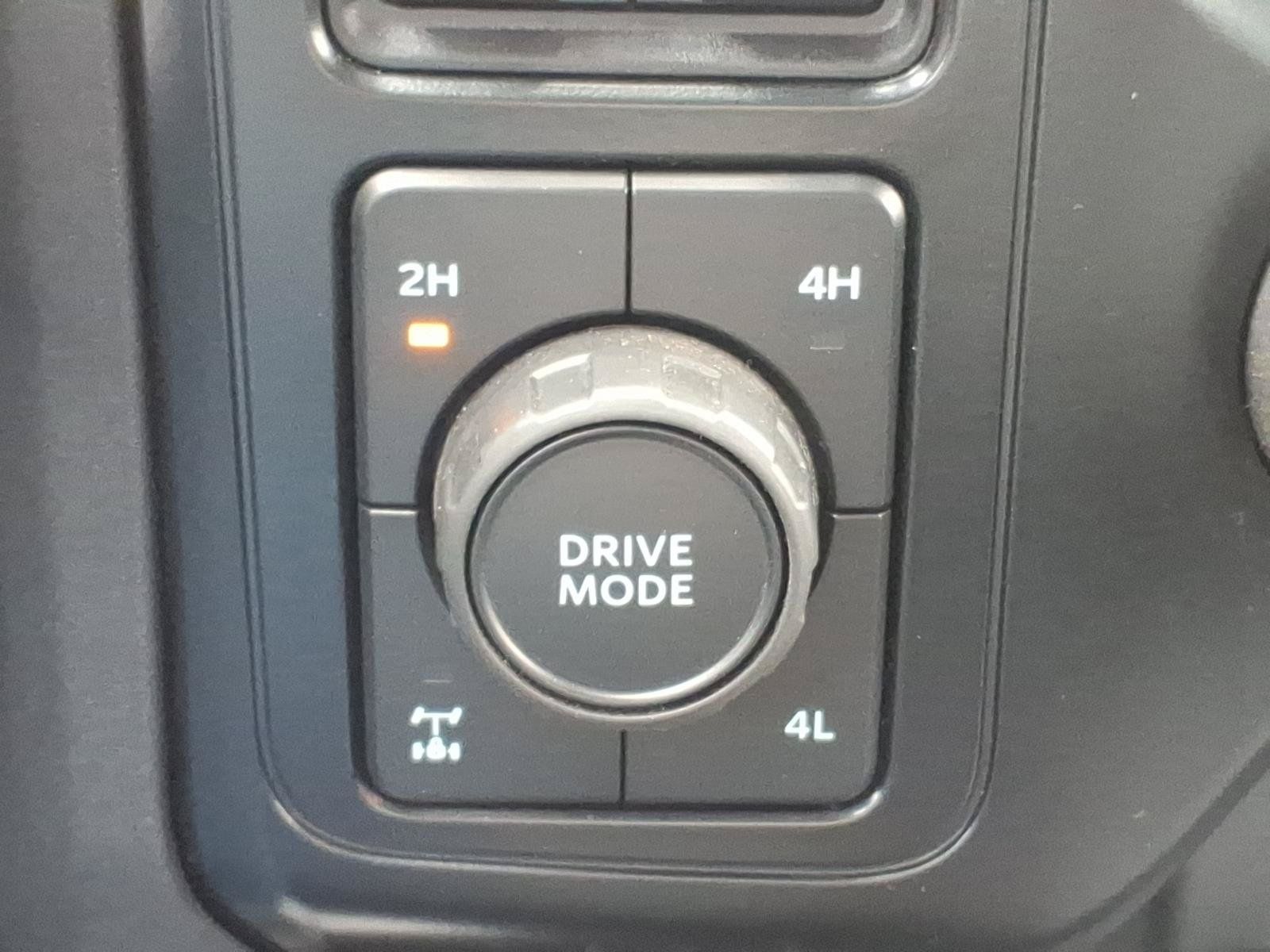 Used 2024 Ford F250 XL w/ Snow Plow Prep Package AWD/4WD image 19