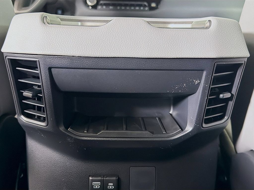 New 2026 Toyota Tundra Limited AWD/4WD image 20