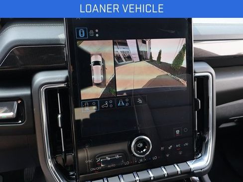 New 2026 GMC Yukon Elevation w/ Elevation Premium Package AWD/4WD image 30