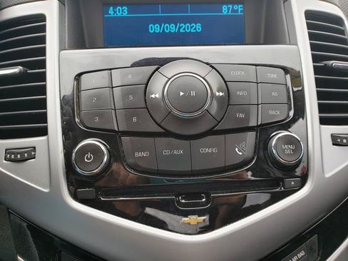 Used 2015 Chevrolet Cruze LT FWD image 20