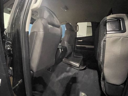 Used 2014 Toyota Tundra SR5 image 23
