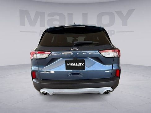 Used 2020 Ford Escape SE image 4