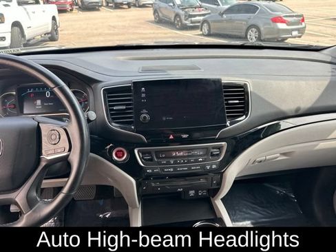 Used 2019 Honda Pilot Touring image 23