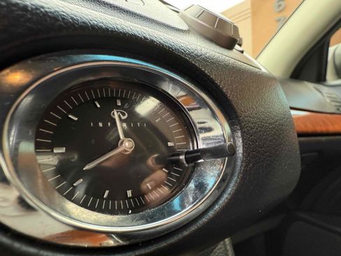 Used 2004 INFINITI Q45 Luxury w/ Journey Pkg image 64