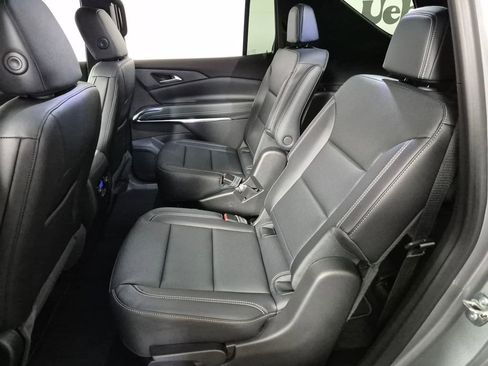 New 2026 Chevrolet Traverse LT w/ Driver Confidence Package FWD image 21