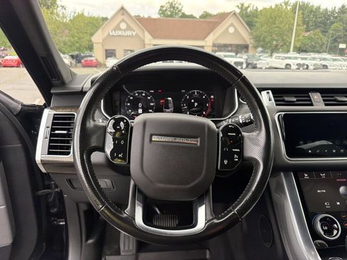 Used 2018 Land Rover Range Rover Sport HSE AWD/4WD image 21