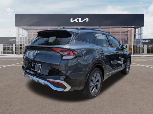 Certified 2024 Kia Sportage SX FWD image 4