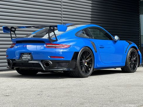Certified 2019 Porsche 911 GT2 RS RWD image 8