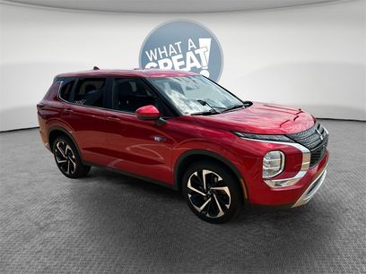 Used 2025 Mitsubishi Outlander SE