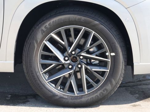 Certified 2025 Lexus TX 350 350 Premium w/ Technology Package image 8