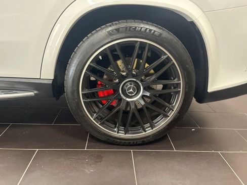 Used 2024 Mercedes-Benz GLS 63 AMG 4MATIC image 17