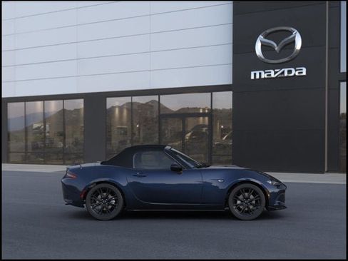 New 2026 MAZDA MX-5 Miata Club w/ Weather Package RWD image 5