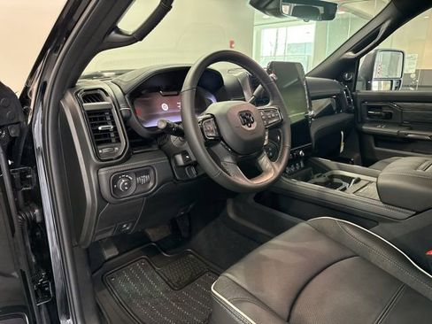 New 2026 RAM 2500 Limited AWD/4WD image 26