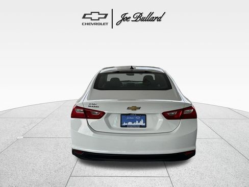 Used 2023 Chevrolet Malibu LS FWD image 8