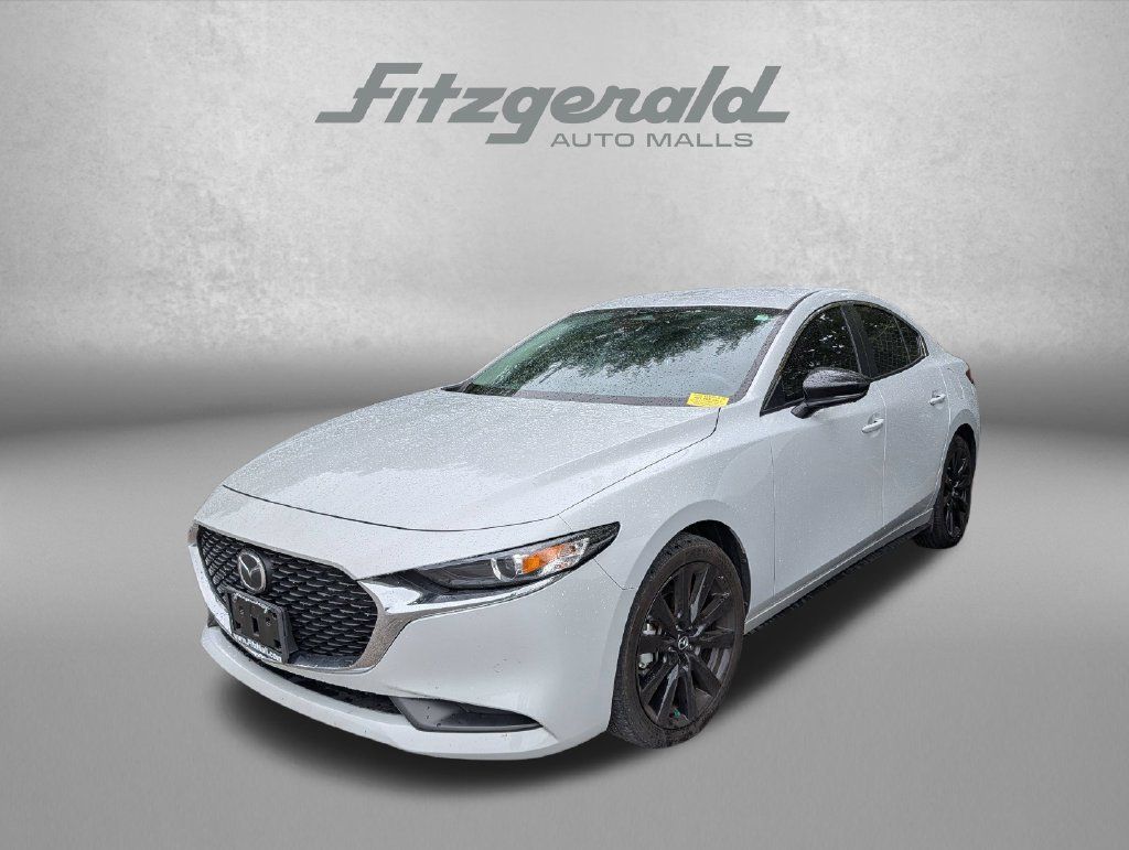 Used 2024 MAZDA MAZDA3 s FWD image 3