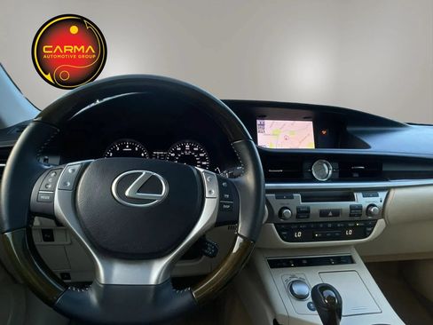 Used 2013 Lexus ES 350 w/ Luxury Pkg FWD image 26