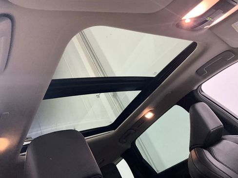 Used 2025 INFINITI QX60 Pure w/ Cargo Package image 22