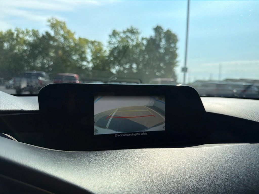 Used 2024 MAZDA MAZDA3 s FWD image 29